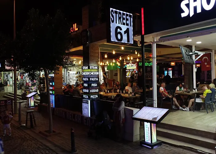 Street61 Aparthotel